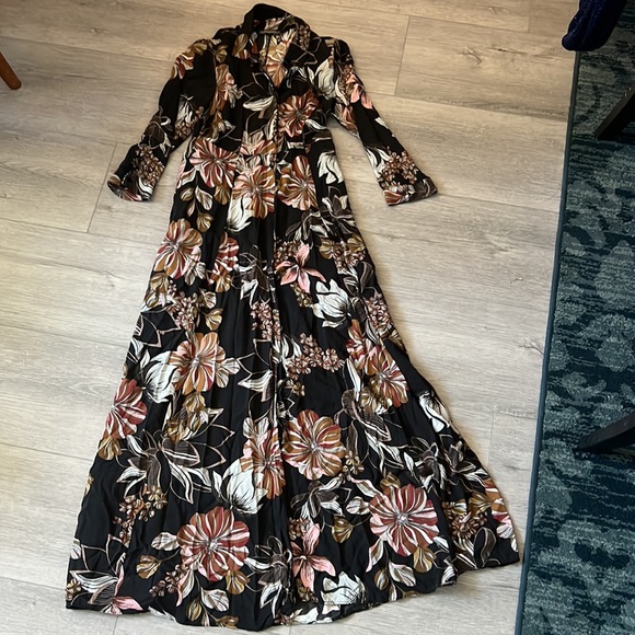 Zara Women size XSmall - Picture 2 of 6